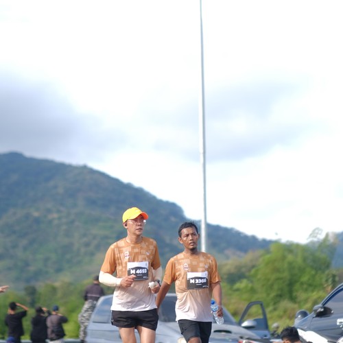 Race photo from KEDIRI HALF MARATHON 2026