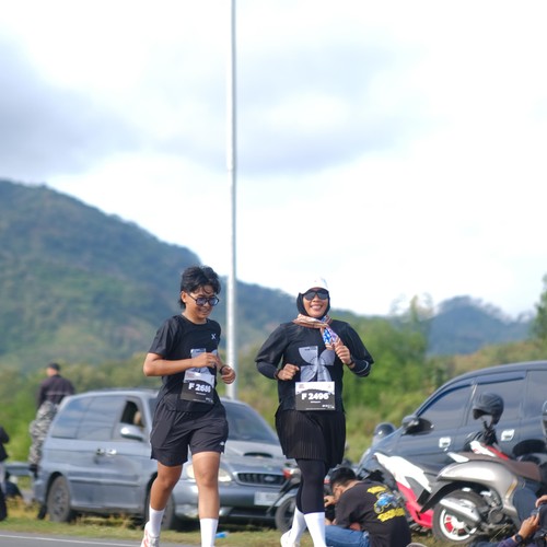 Race photo from KEDIRI HALF MARATHON 2026
