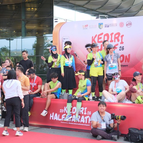 Race photo from KEDIRI HALF MARATHON 2026