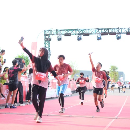 Race photo from KEDIRI HALF MARATHON 2026