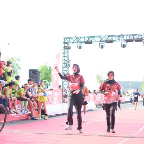 Race photo from KEDIRI HALF MARATHON 2026