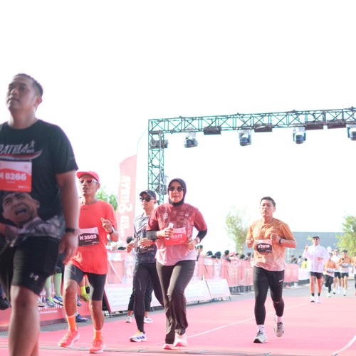 Race photo from KEDIRI HALF MARATHON 2026