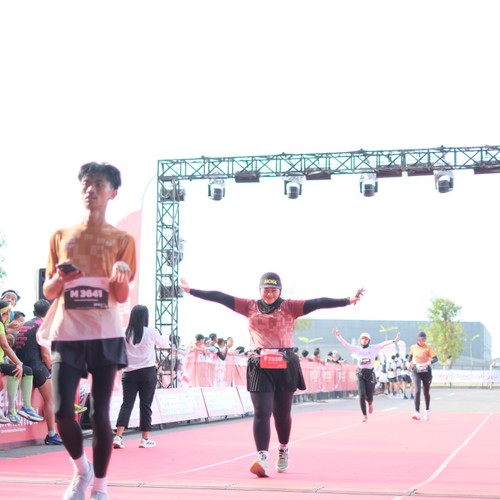 Race photo from KEDIRI HALF MARATHON 2026