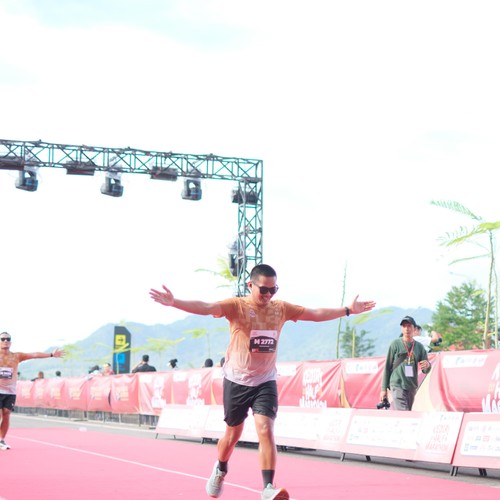 Race photo from KEDIRI HALF MARATHON 2026