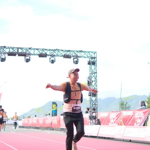 Race photo from KEDIRI HALF MARATHON 2026