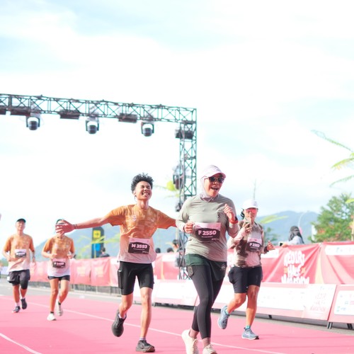 Race photo from KEDIRI HALF MARATHON 2026