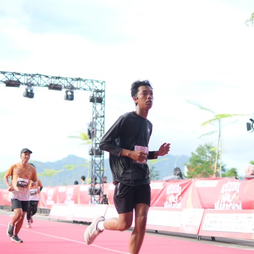Race photo from KEDIRI HALF MARATHON 2026