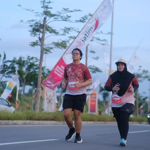 Race photo from KEDIRI HALF MARATHON 2026