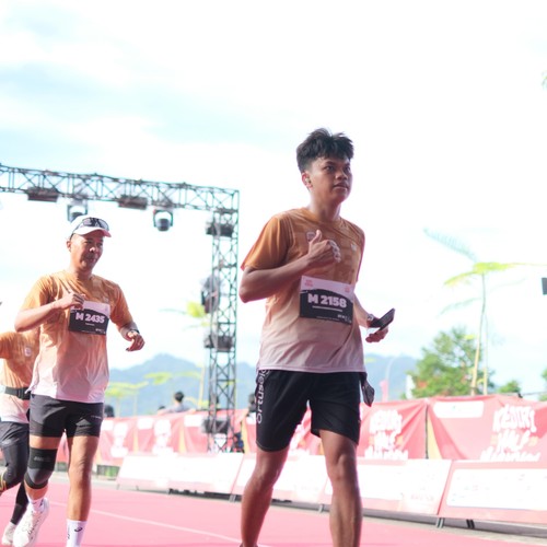 Race photo from KEDIRI HALF MARATHON 2026