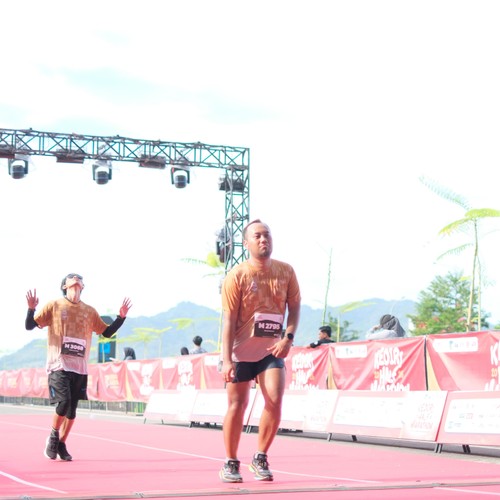 Race photo from KEDIRI HALF MARATHON 2026