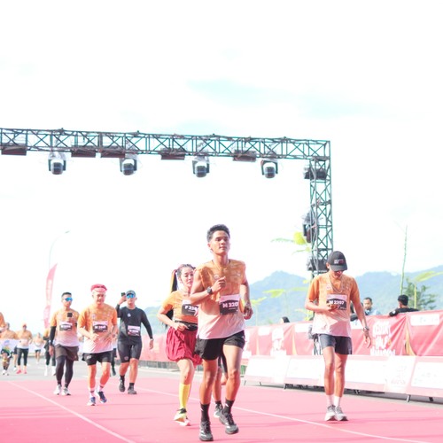 Race photo from KEDIRI HALF MARATHON 2026