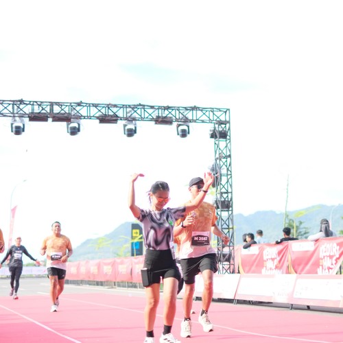 Race photo from KEDIRI HALF MARATHON 2026