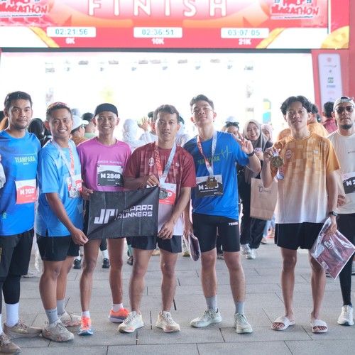 Race photo from KEDIRI HALF MARATHON 2026