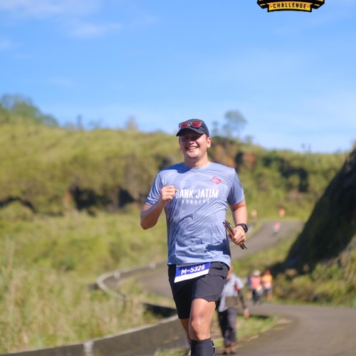 Race photo from KELUD VERTICAL CHALLENGE 2025