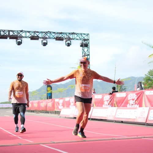 Race photo from KEDIRI HALF MARATHON 2026