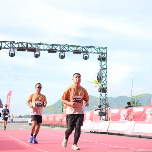 Race photo from KEDIRI HALF MARATHON 2026