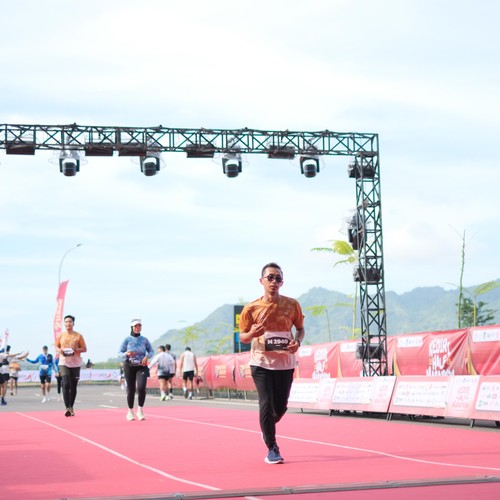 Race photo from KEDIRI HALF MARATHON 2026