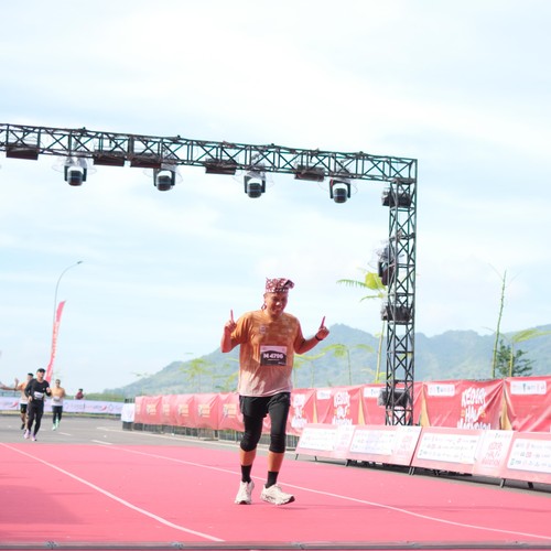 Race photo from KEDIRI HALF MARATHON 2026