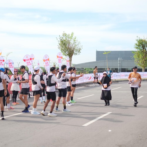 Race photo from KEDIRI HALF MARATHON 2026