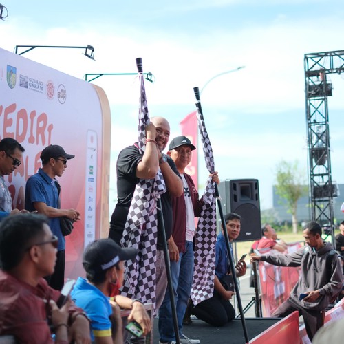Race photo from KEDIRI HALF MARATHON 2026