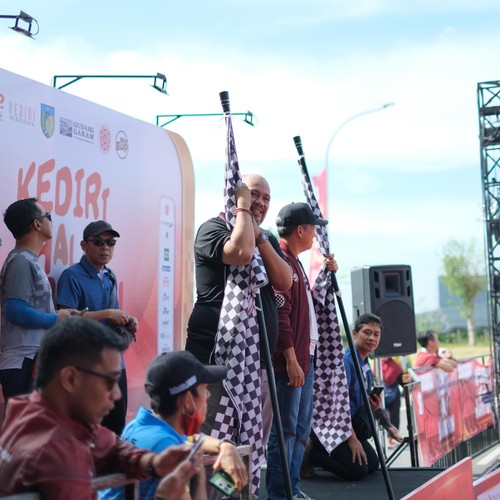 Race photo from KEDIRI HALF MARATHON 2026