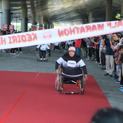 Race photo from KEDIRI HALF MARATHON 2026