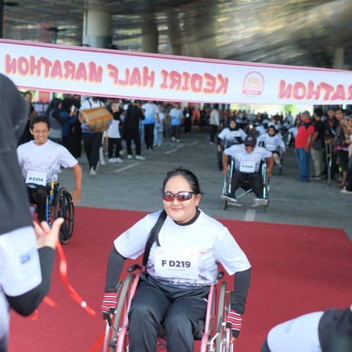 Race photo from KEDIRI HALF MARATHON 2026
