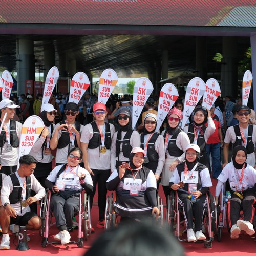 Race photo from KEDIRI HALF MARATHON 2026