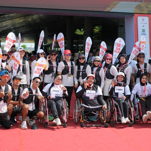 Race photo from KEDIRI HALF MARATHON 2026