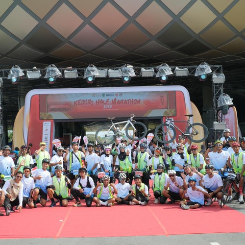 Race photo from KEDIRI HALF MARATHON 2026
