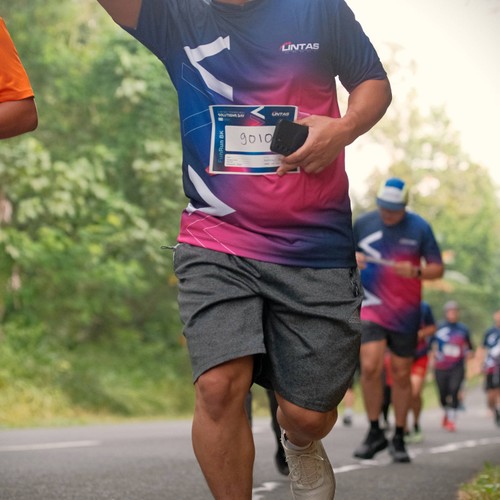 Race photo from LINTAS TEKNOLOGI SOLUTIONS DAY