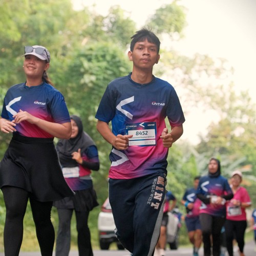 Race photo from LINTAS TEKNOLOGI SOLUTIONS DAY
