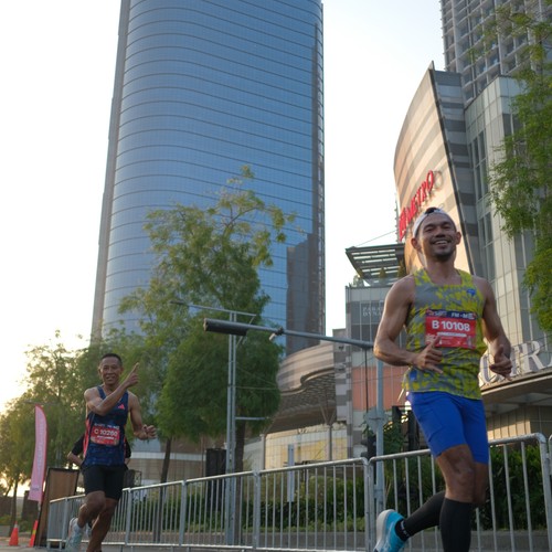 Race photo from SURABAYA ISOPLUS MARATHON 2026