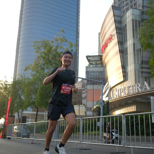 Race photo from SURABAYA ISOPLUS MARATHON 2026