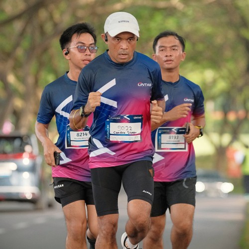 Race photo from LINTAS TEKNOLOGI SOLUTIONS DAY