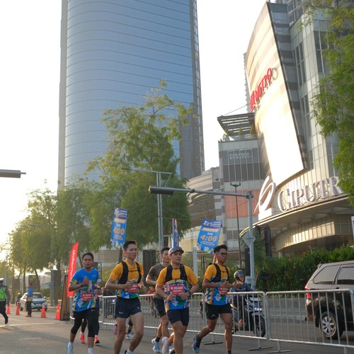 Race photo from SURABAYA ISOPLUS MARATHON 2026