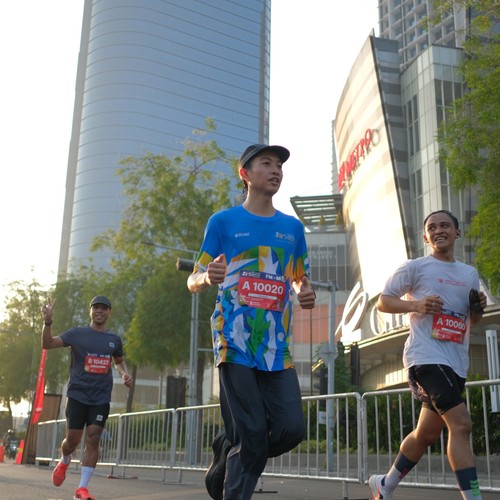 Race photo from SURABAYA ISOPLUS MARATHON 2026