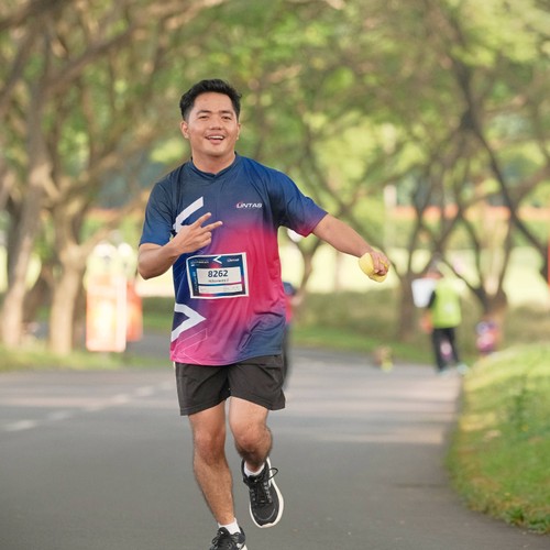 Race photo from LINTAS TEKNOLOGI SOLUTIONS DAY