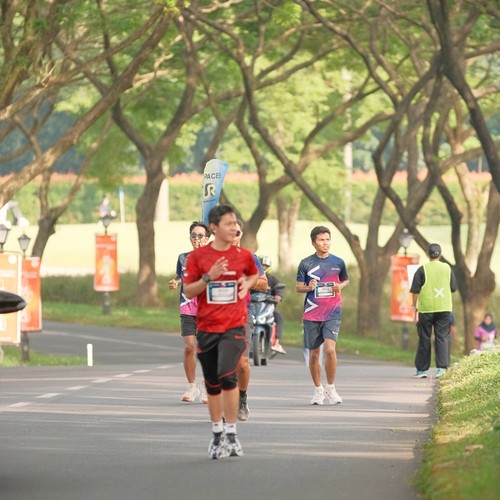 Race photo from LINTAS TEKNOLOGI SOLUTIONS DAY