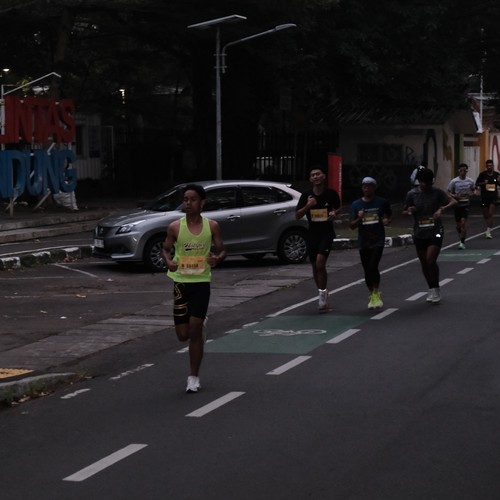 Race photo from Yumaju Berlebarun Besama ASICS