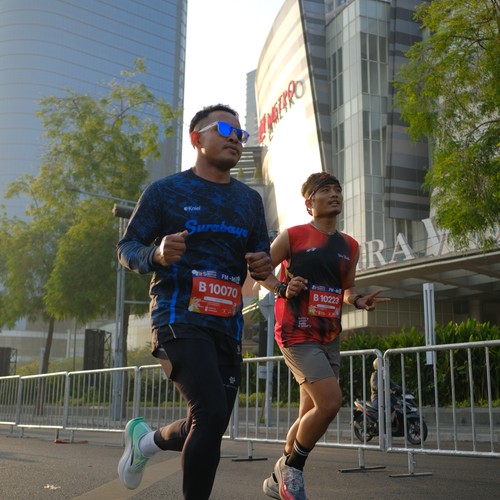 Race photo from SURABAYA ISOPLUS MARATHON 2026