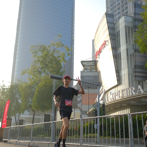 Race photo from SURABAYA ISOPLUS MARATHON 2026