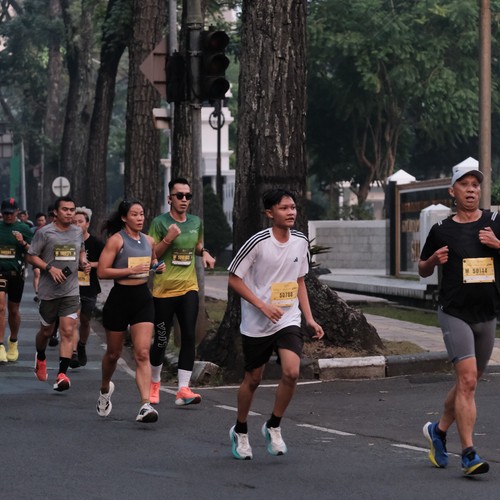 Race photo from Yumaju Berlebarun Besama ASICS