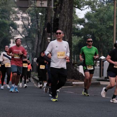 Race photo from Yumaju Berlebarun Besama ASICS