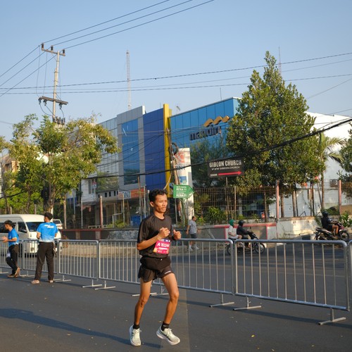 Race photo from SURABAYA ISOPLUS MARATHON 2026