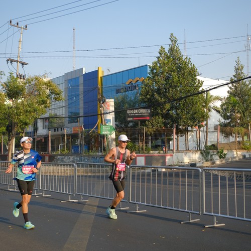 Race photo from SURABAYA ISOPLUS MARATHON 2026