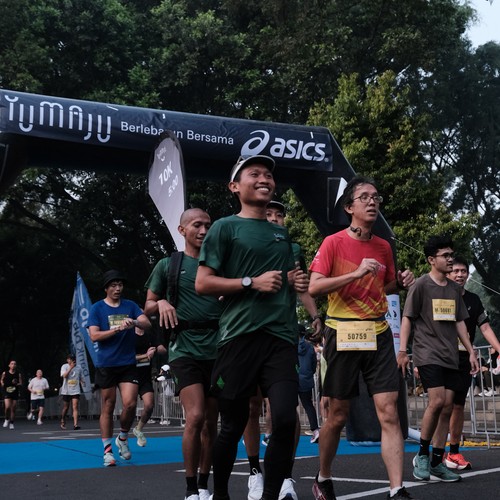 Race photo from Yumaju Berlebarun Besama ASICS
