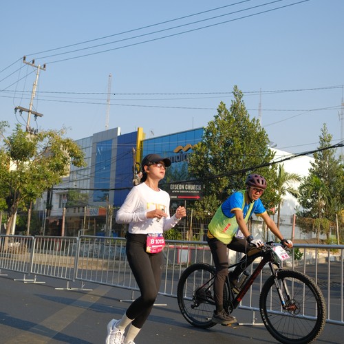 Race photo from SURABAYA ISOPLUS MARATHON 2026