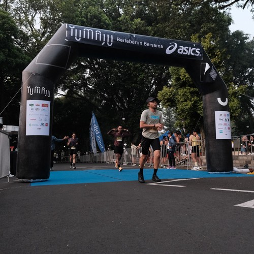 Race photo from Yumaju Berlebarun Besama ASICS