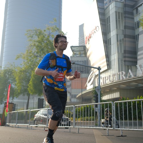 Race photo from SURABAYA ISOPLUS MARATHON 2026